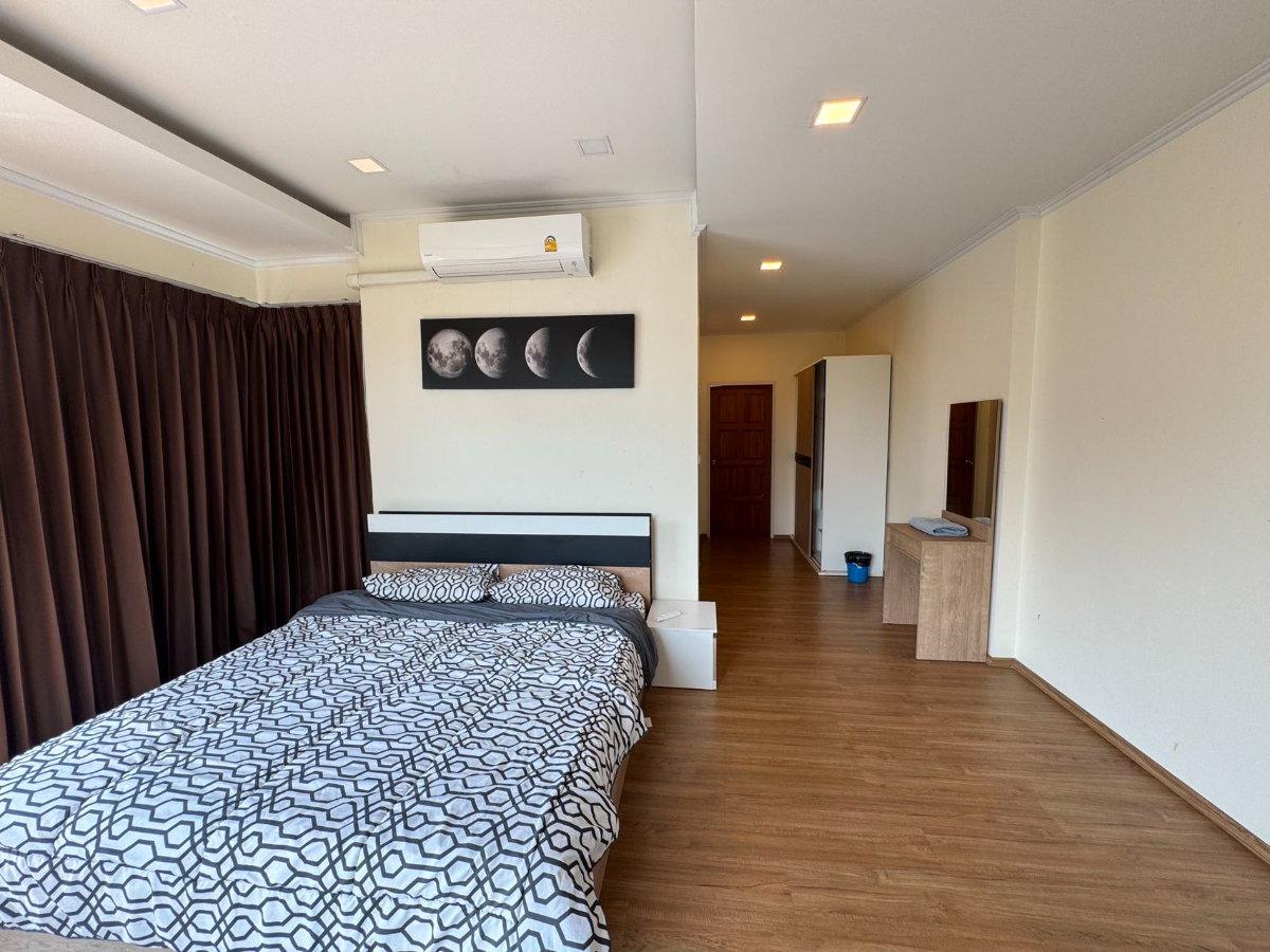 รูป บ้านเดี่ยวพร้อมสระส่วนตัวพื้นที่กว้าง 125ตร.ว 4นอน 5น้ำในโครงการใกล้สุขุมวิทพัทยา - รูปที่ 18/18