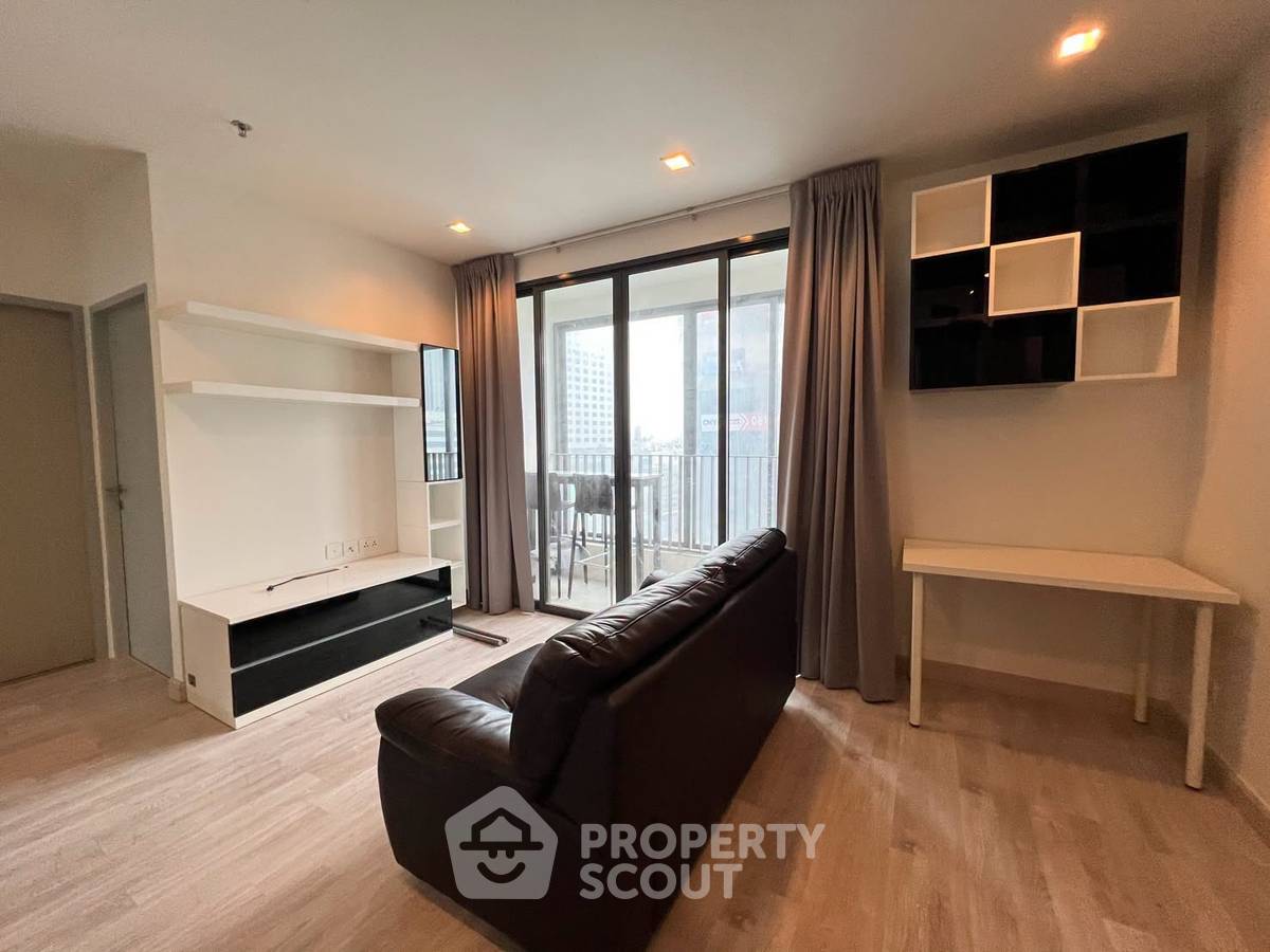 picture 2-BR Condo at Ideo Mobi Rama 9 near MRT Phra Ram 9 (ID 3452234) - 2/9