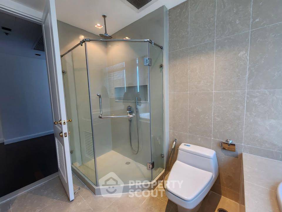 picture 2-BR Condo at Athenee Residence near BTS Phloen Chit (ID 3106304) - 11/15