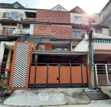 บ้าน 5-ห้องนอน ที่ วราธรวิลล์ ใน สวนหลวง (ID 3393395)