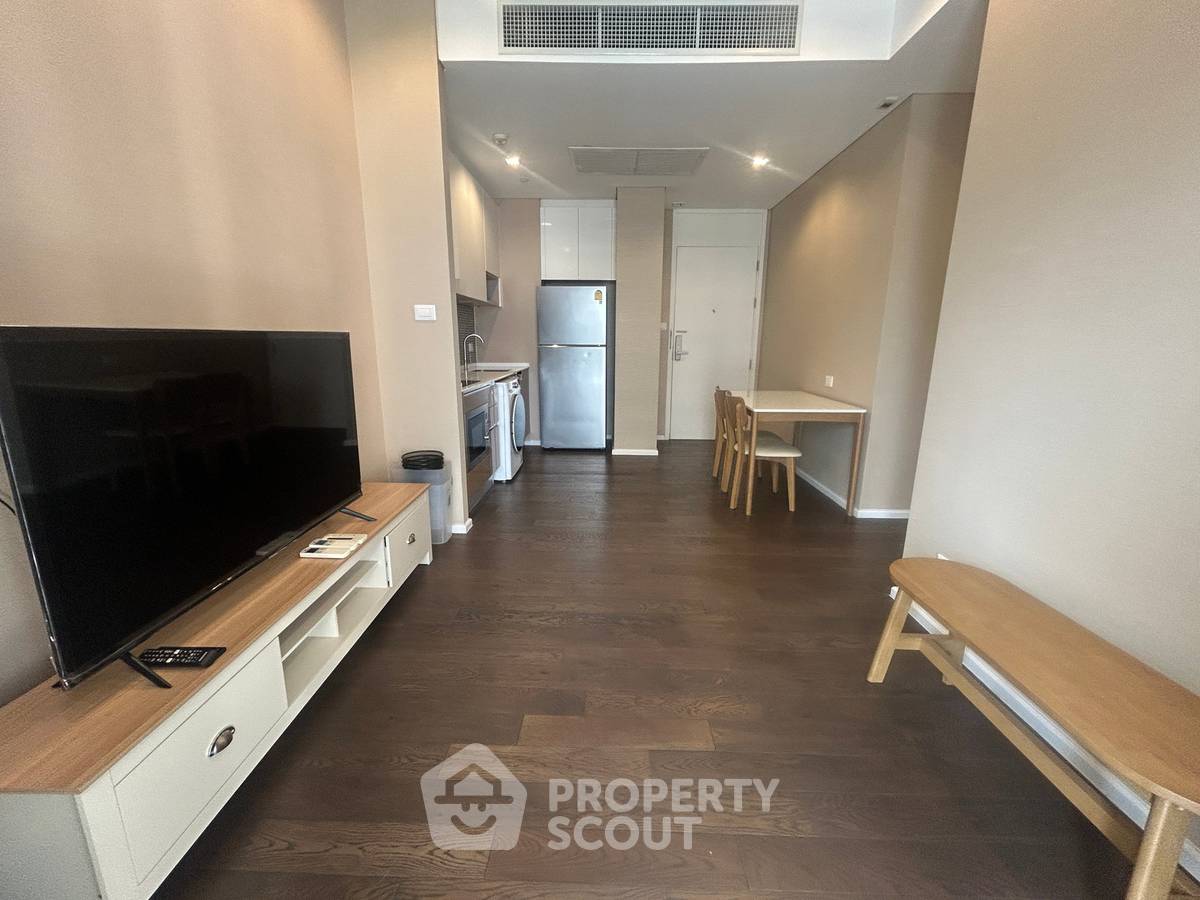 picture 28th-Floor 2-BR The Saint Residences Near MRT Phahon Yothin (ID 3452712) - 3/20