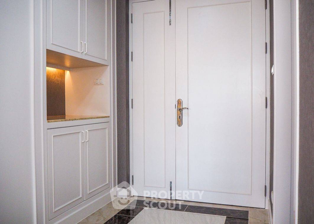 picture 2-BR Condo at Wilshire near BTS Phrom Phong (ID 789904) - 6/13