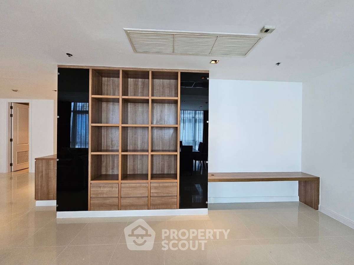 picture 3-BR Condo at Athenee Residence near BTS Phloen Chit (ID 3451338) - 6/8
