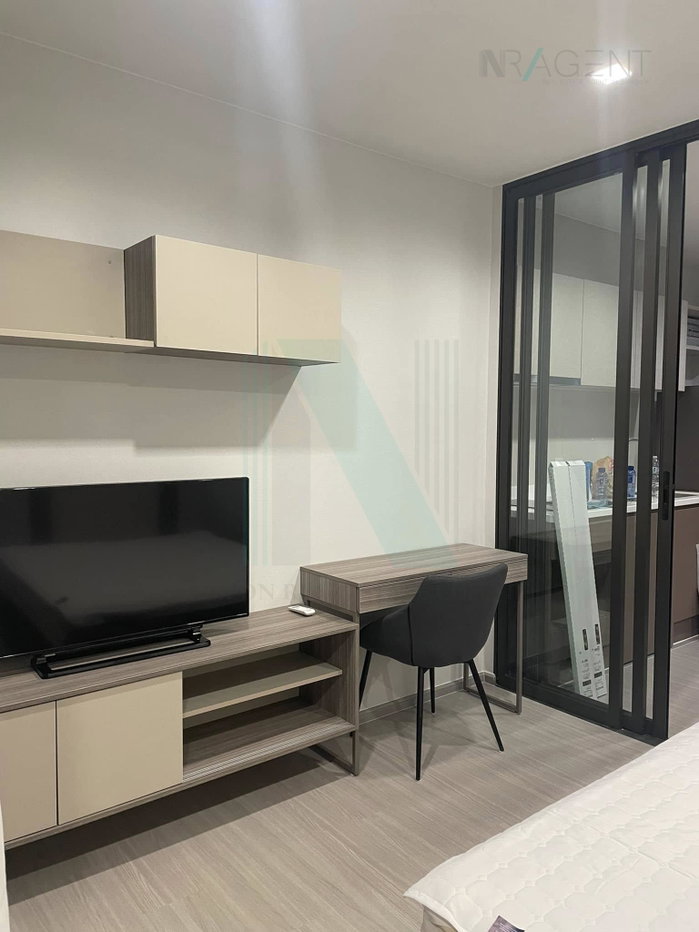 picture For Rent Condo LIFE SATHORN SIERRA Building 1, Floor 33,Studio, Room size 28 sqm - 3/8
