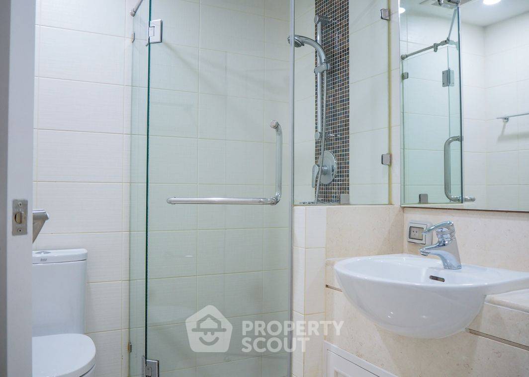 picture 2-BR Condo at Wilshire near BTS Phrom Phong (ID 789904) - 3/13