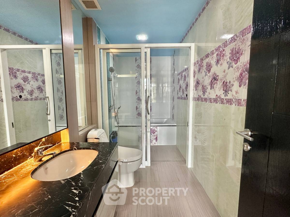 รูป คอนโด 2 ห้องนอน Villa Sikhara Condominium ย่านพร้อมพงษ์ (ID 2661873) - รูปที่ 3/5