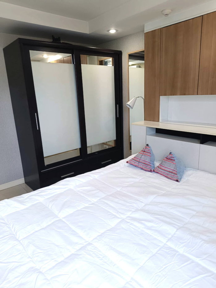picture Condo for rent at Zenith Place @ Sukhumvit 71. Size: 35 sq.m. (well-partitioned, highly functional layout). Floor: 5th floor. - 3/8