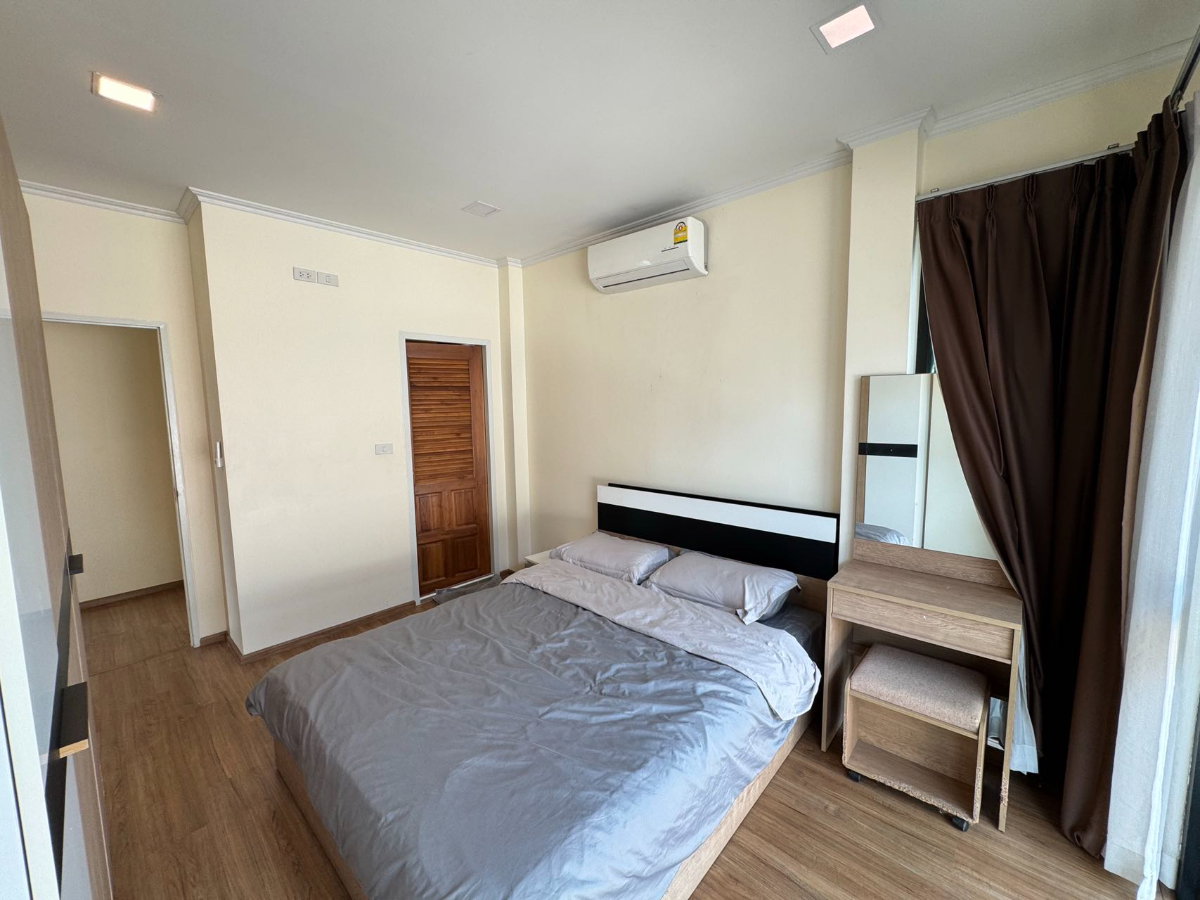 รูป บ้านเดี่ยวพร้อมสระส่วนตัวพื้นที่กว้าง 125ตร.ว 4นอน 5น้ำในโครงการใกล้สุขุมวิทพัทยา - รูปที่ 10/18