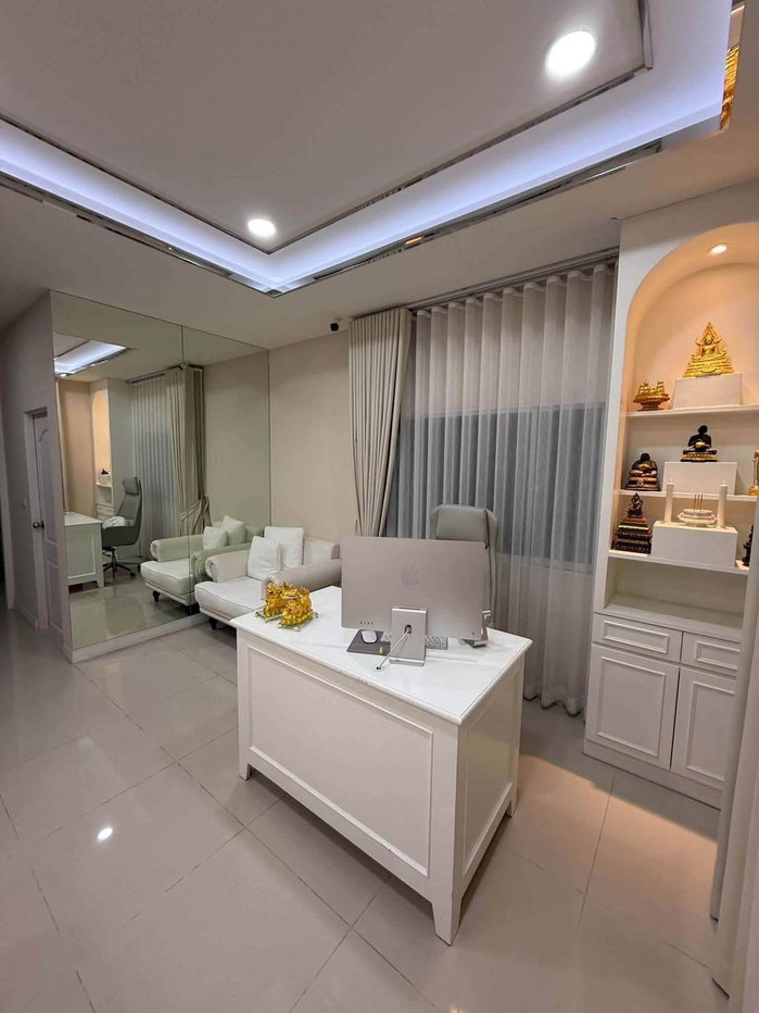 รูป 🏡 𝗟𝗔𝗟𝗜𝗡 𝗧𝗛𝗘 𝗣𝗔𝗧𝗧𝗜𝗦𝗦𝗘 ✨ | บ้านสไตล์ฝรั่งเศส | 𝟰 ห้องนอน 𝟯 ห้องน้ำ | บิวท์อินหรูทั้งหลัง 💎| ค่าเช่าเพียง 𝟯𝟬,𝟬𝟬𝟬 บาท/เดือน‼️ - รูปที่ 28/31