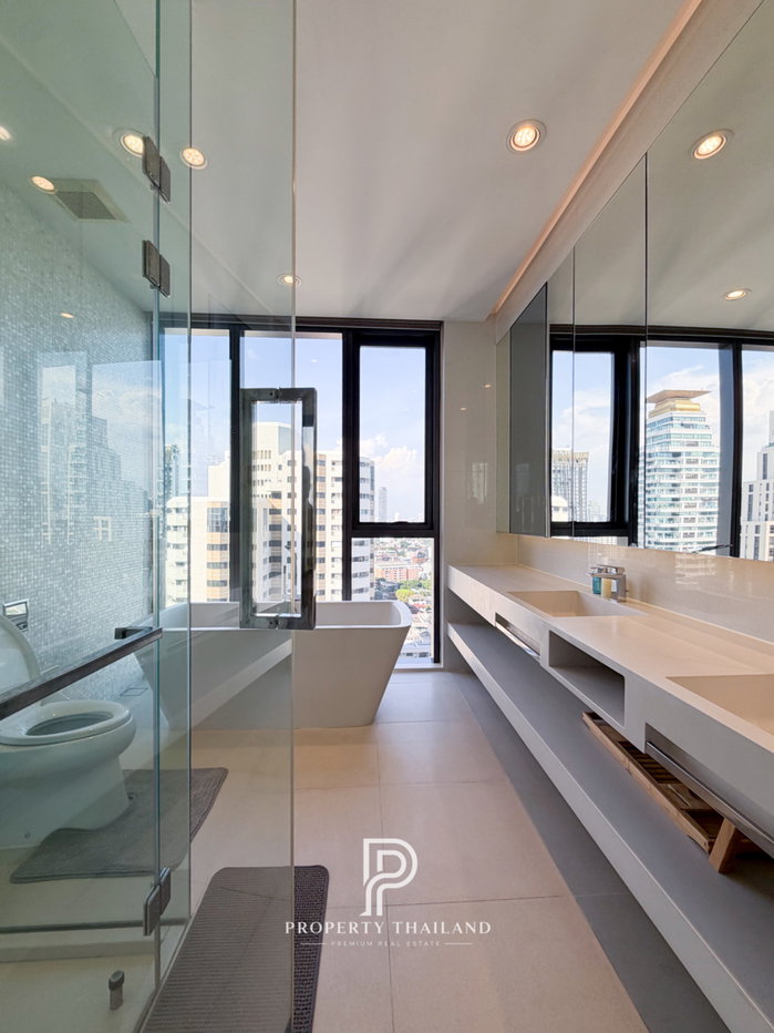 picture FOR RENT VITTORIO SUKHUMVIT 39 , 2 BEDROOM PRICE 160,000 THB - 20/24