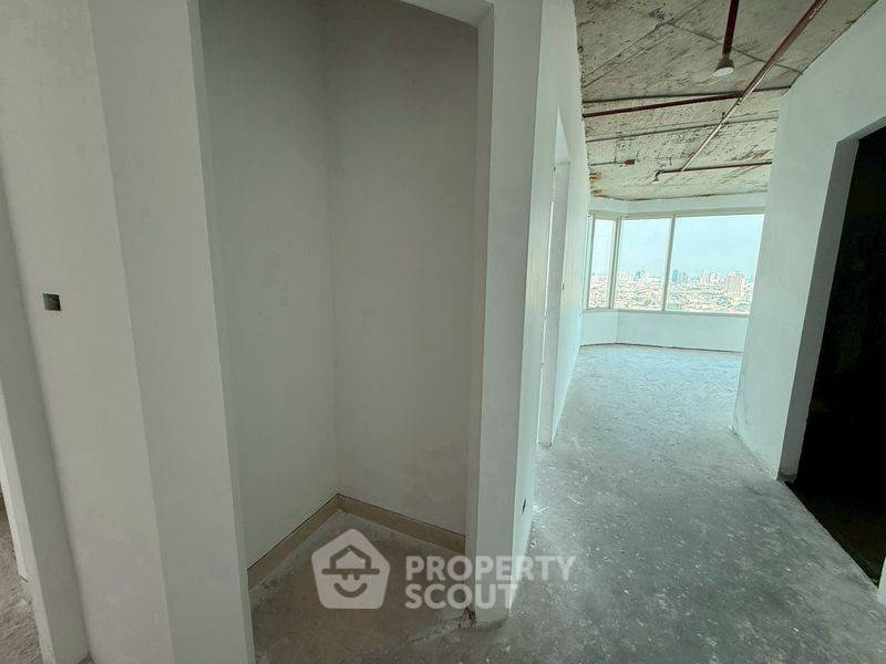 picture Spacious 3-BR 243 Sqm Watermark Chaophraya Near BTS Krung Thon Buri (ID 3452239) - 9/20