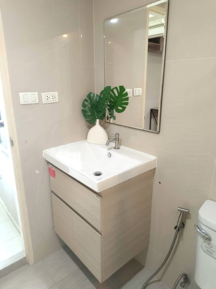 picture Condo for rent at Zenith Place @ Sukhumvit 71. Size: 35 sq.m. (well-partitioned, highly functional layout). Floor: 5th floor. - 7/8