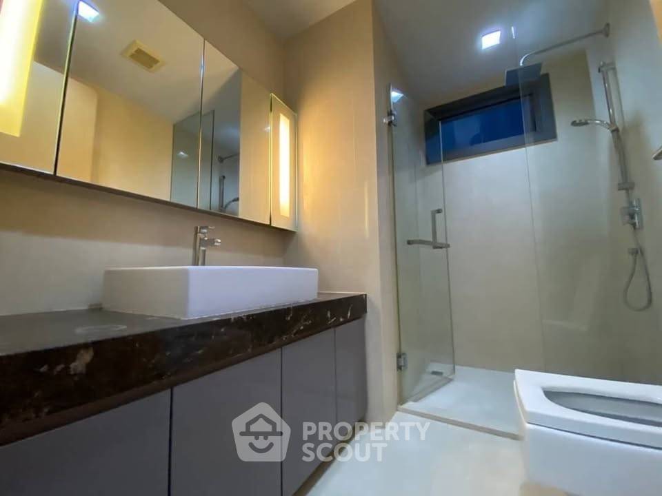 รูป คอนโด 2-ห้องนอน ที่ ไฮด์ สุขุมวิท 13 คอนโดมิเนี่ยม ใกล้ BTS นานา (ID 3451010) - รูปที่ 11/12