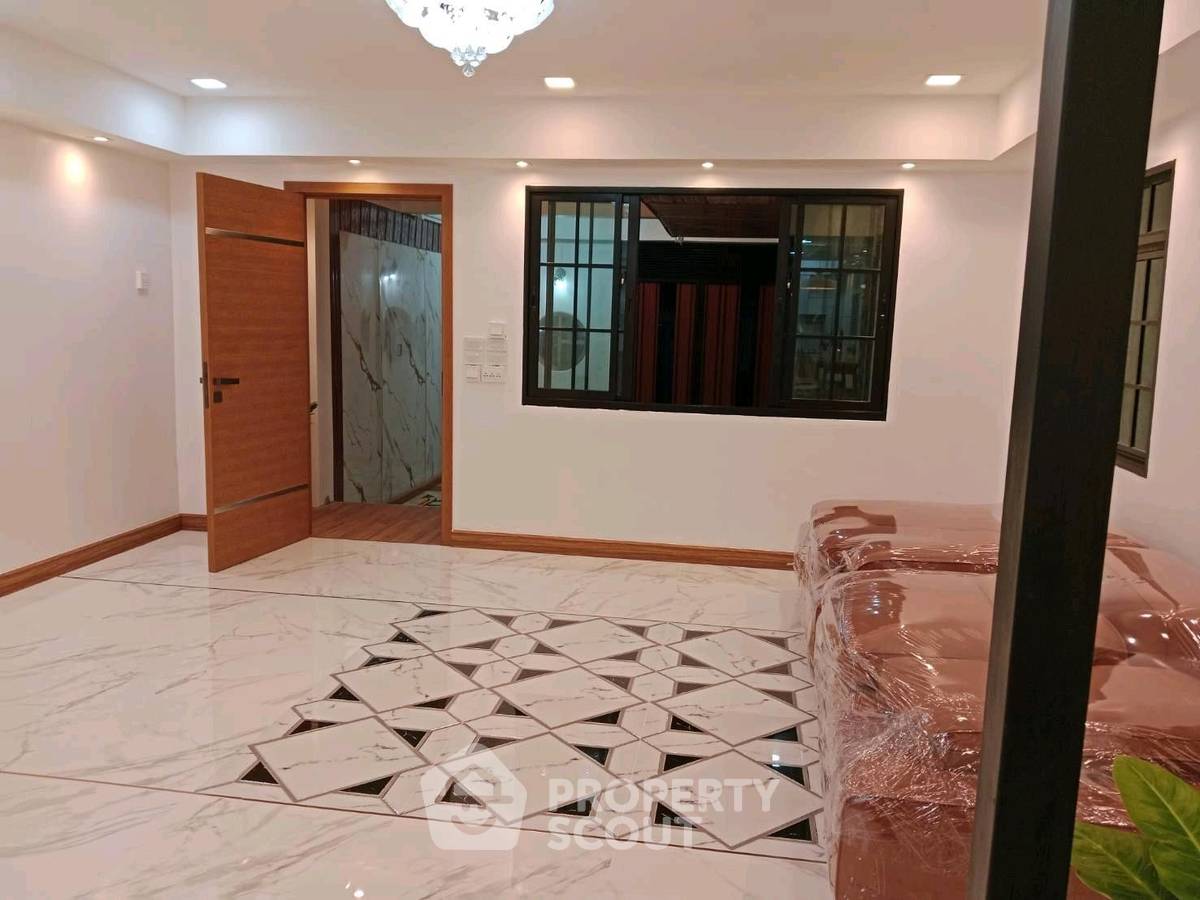รูป คอนโด 4 ห้องนอน 190 ตร.ม. Baan Sukhumvit ขายใกล้ BTS ทองหล่อ (ID 3452417) - รูปที่ 15/33