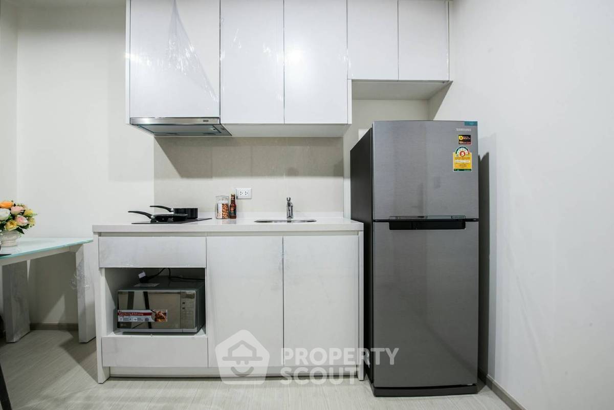รูป ใกล้ BTS เอกมัย 200 ม. คอนโด 1 ห้องนอน Rhythm Sukhumvit 42 ขาย (ID 738943) - รูปที่ 4/19