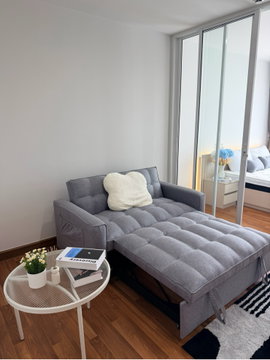 For Sale!! Regent Home Bangson 27 Only 1.59 million THB, with transfer fees included!! Located on the 7th floor. Bedroom already partitioned.