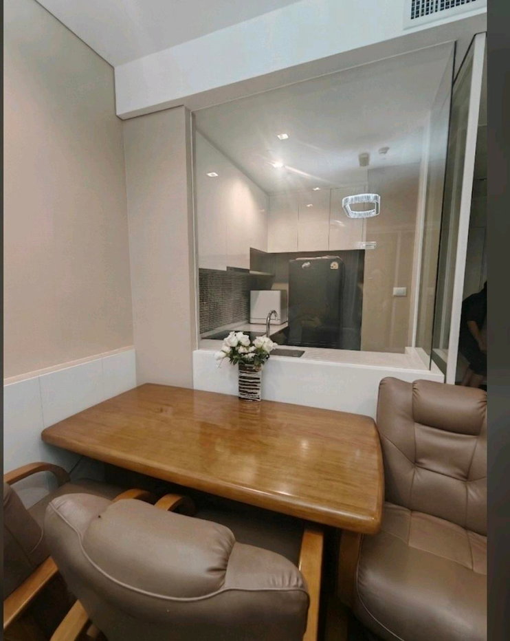 picture For Rent Condo THE SAINT RESIDENCES Building 1, Floor 38,2 bed room, Room size 70 sqm - 7/10