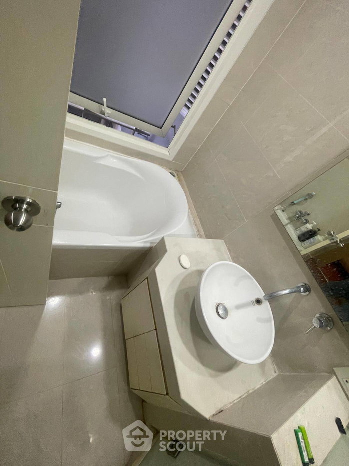 picture 20th-Floor 2-BR At Baan Siri 24 Near BTS Phrom Phong (ID 3452554) - 10/11