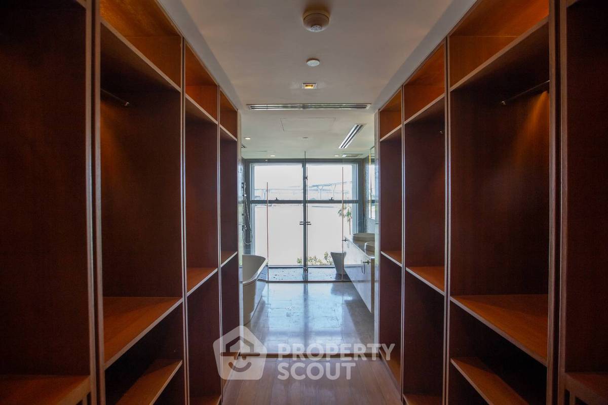 รูป คอนโด 3 ห้องนอน ขนาด 453 ตร.ม. ที่ The Pano Rama 3 (ID 3451857) - รูปที่ 4/5