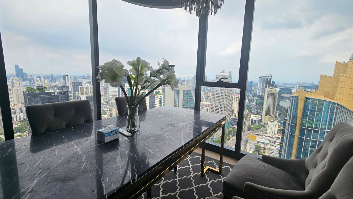picture Ashton Asoke 2BR 2BA, 41st floor, 270° skyline view, next to MRT Sukhumvit and BTS Asok, utilities included - 5/8
