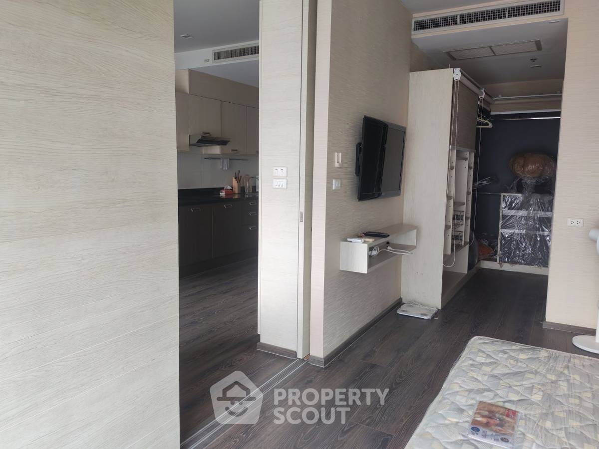 picture 1-BR Condo at Noble Refine Prompong near BTS Phrom Phong (ID 619807) - 8/17