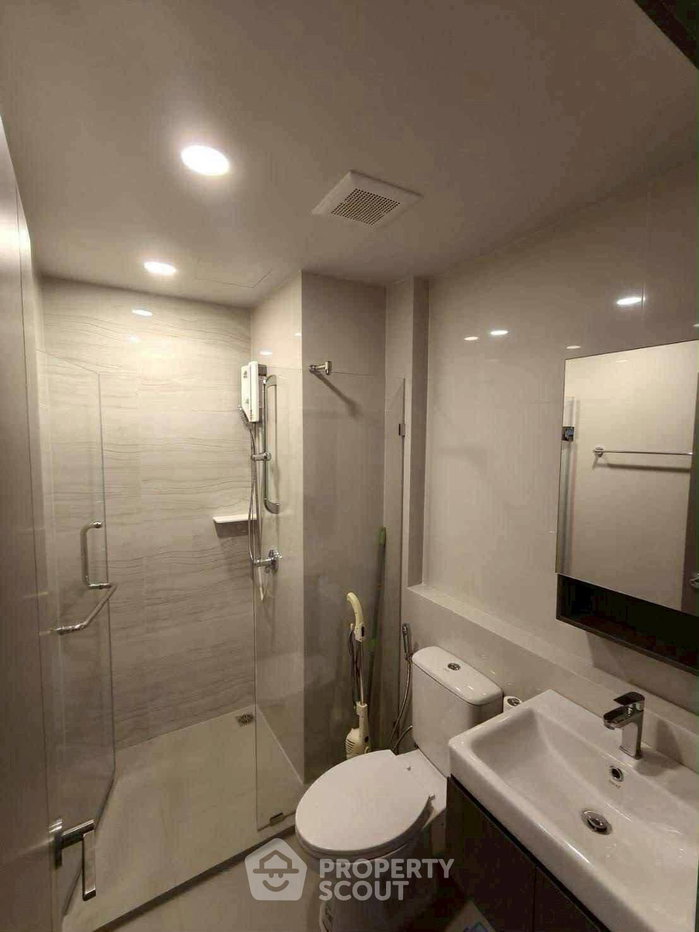 picture Studio Condo at ASPIRE Onnut Station near BTS On Nut (ID 2386727) - 7/10