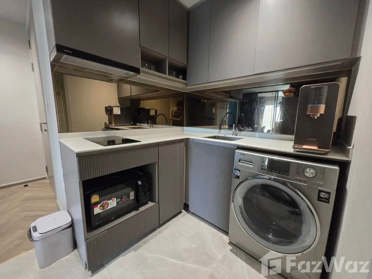 picture Top-Floor Corner 2-Bed (48 SqM) at Chapter Thonglor 25 6892151 - 10/13