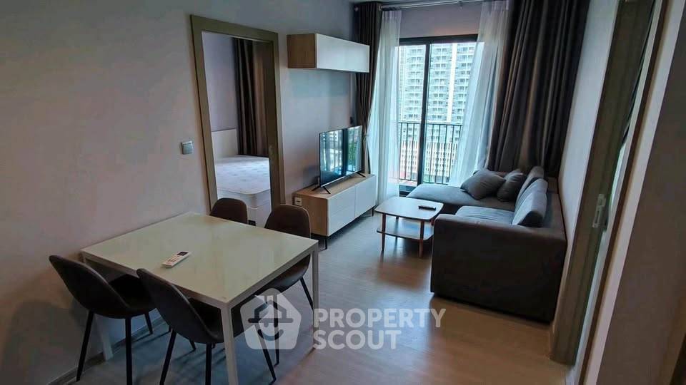picture 2-BR Condo at Life Asoke - Rama 9 near MRT Phra Ram 9 (ID 3451225) - 2/11