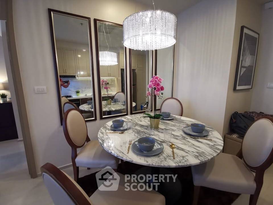 รูป ใกล้ BTS เพลินจิต 100 ม. ให้เช่า 1 ห้องนอน Noble Ploenchit (ID 3098600) - รูปที่ 3/11