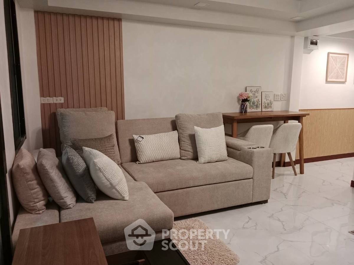 picture 3-BR Condo at Baan Sukhumvit near BTS Thong Lor (ID 3452411) - 2/37