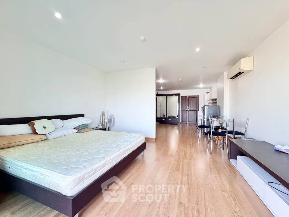 picture 1-BR Condo at Rawee Waree Residence close to Nimmanhaemin (ID 3451840) - 2/13