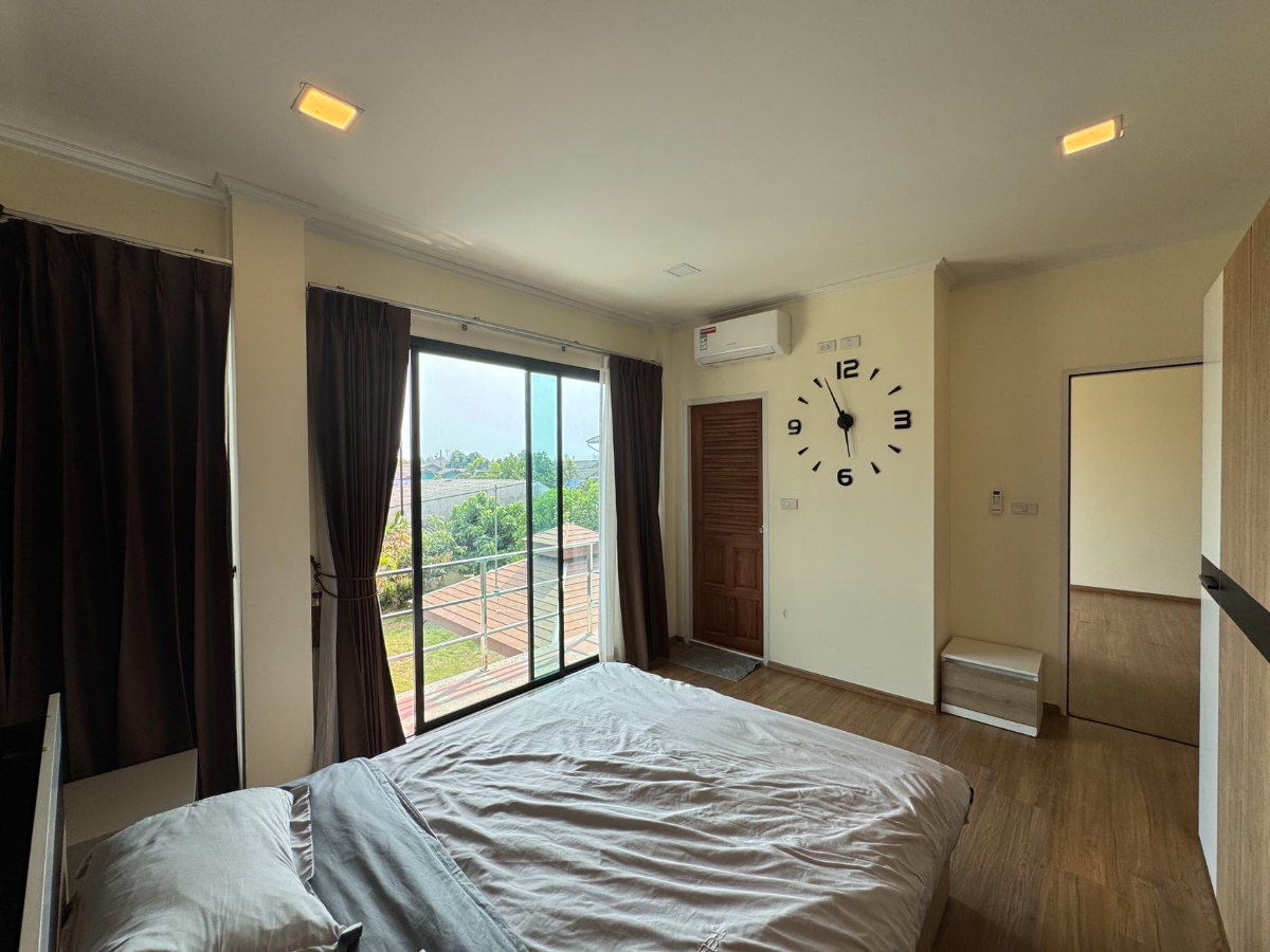 รูป บ้านเดี่ยวพร้อมสระส่วนตัวพื้นที่กว้าง 125ตร.ว 4นอน 5น้ำในโครงการใกล้สุขุมวิทพัทยา - รูปที่ 11/18