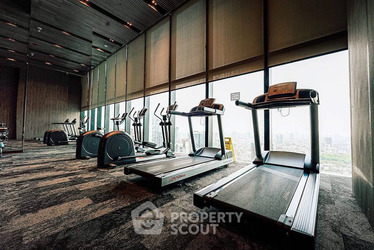 รูป คอนโด 2 ห้องนอน The Lofts Silom ใกล้ BTS สุรศักดิ์ 75 ตร.ม. (ID 3452412) - รูปที่ 10/10