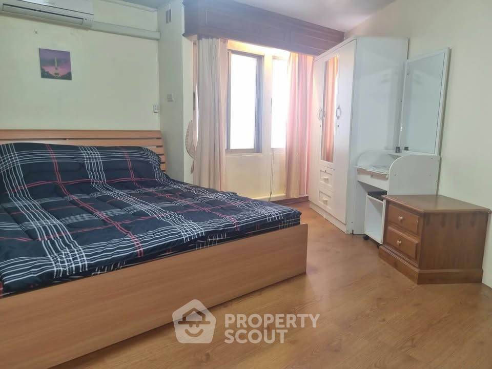 picture 2-BR Hillside 3 Condominium In Nimman, Chiang Mai (ID 3451725) - 12/24
