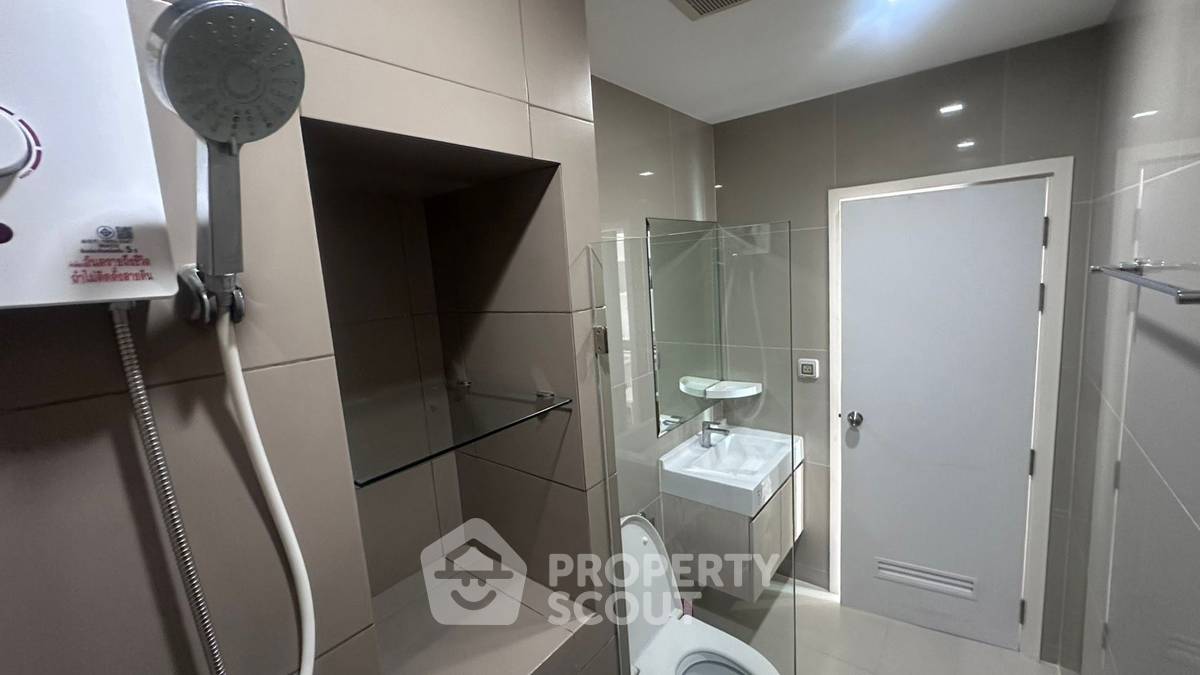 รูป ชั้น 37 แบบ 1 ห้องนอน Rich Park @ Triple Station ใกล้ ARL หัวหมาก (ID 3452351) - รูปที่ 12/20