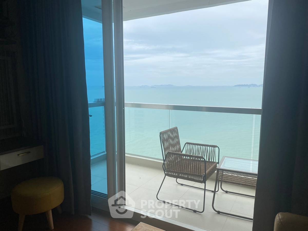picture 25th-Floor 1-BR Condo At The Riviera Palm Beach Wongamat (ID 3450151) - 6/6
