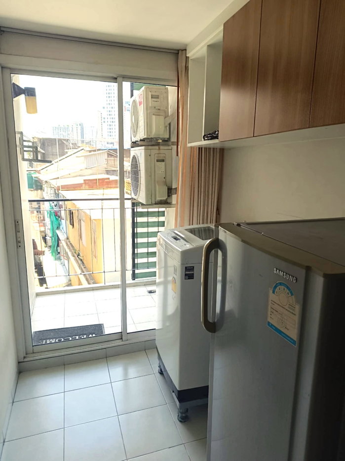 picture Condo for rent at Zenith Place @ Sukhumvit 71. Size: 35 sq.m. (well-partitioned, highly functional layout). Floor: 5th floor. - 4/8