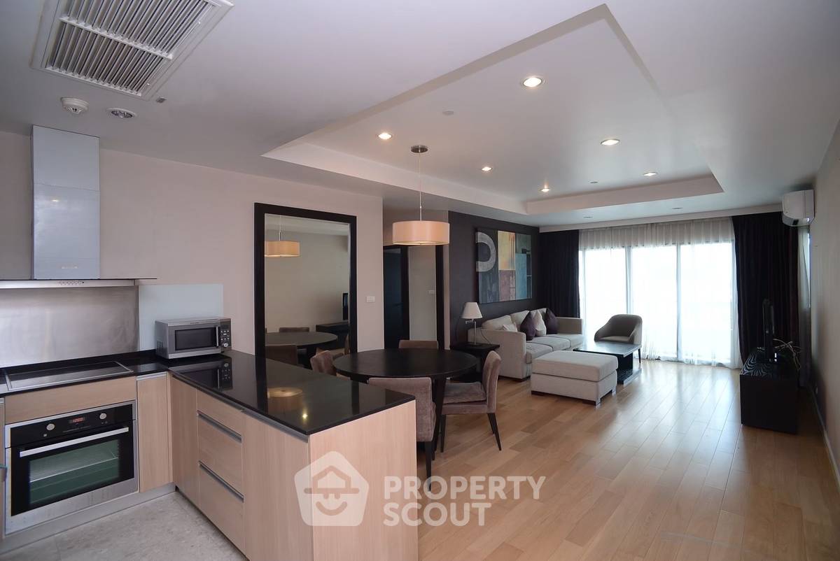 picture 24th-Floor 2-BR At Sathorn Gardens Near MRT Silom (ID 1544499) - 6/14