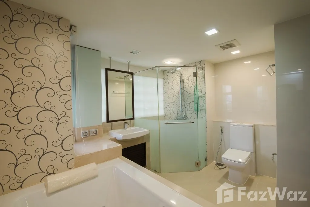 รูป คอนโดให้เช่า 3 ห้องนอน ในโครงการ เมย์แฟร์ การ์เด้น 6890584 - รูปที่ 6/9