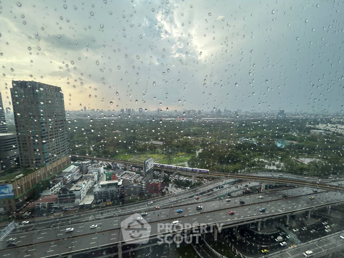 picture 100m To MRT Phahon Yothin, 29th-Floor 2-BR At The Saint Residences (ID 3452704) - 30/32
