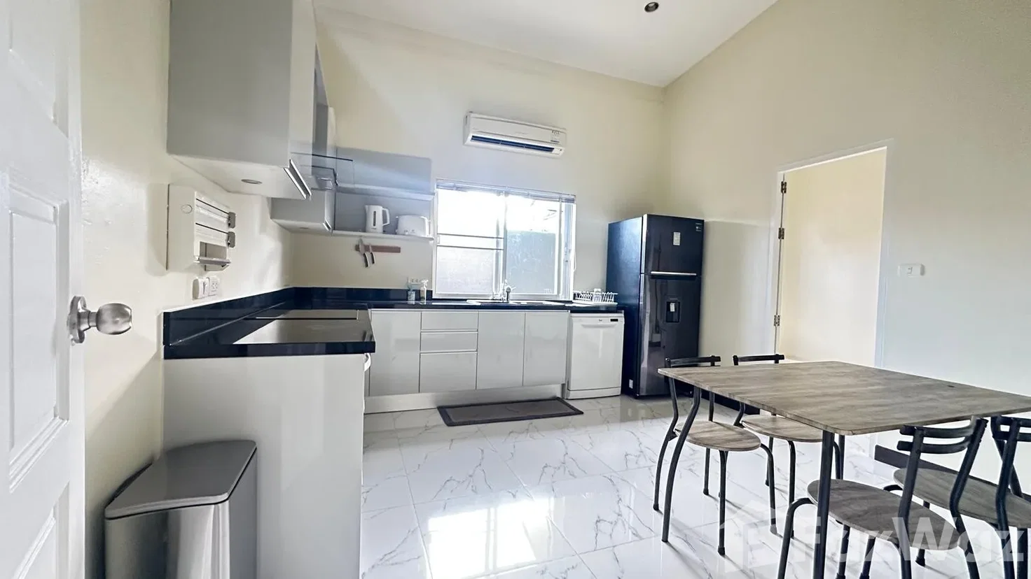 picture 4 Bedroom Villa for rent in Si Sunthon, Phuket 6888970 - 18/24