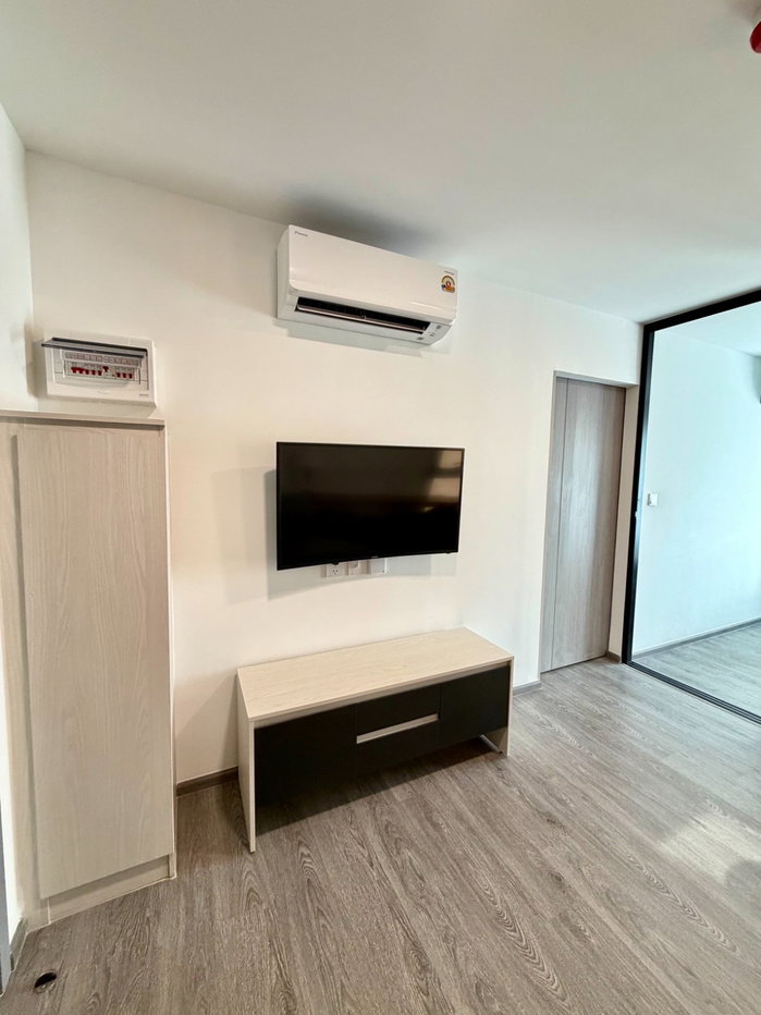 รูป 🏙️ 𝗞𝗔𝗩𝗘 𝗪𝗢𝗡𝗗𝗘𝗥𝗟𝗔𝗡𝗗 ✨ | ตึก D ชั้น 2 | ห้องมุม | ขนาด 𝟮𝟲.𝟲 ตร.ม. | แอร์ 𝟮 เครื่อง ❄️ | ตรงข้าม ม.ธรรมศาสตร์ 🎓 - รูปที่ 2/11