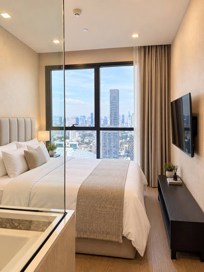 picture Ashton Asoke 2BR 2BA, 41st floor, 270° skyline view, next to MRT Sukhumvit and BTS Asok, utilities included - 3/8