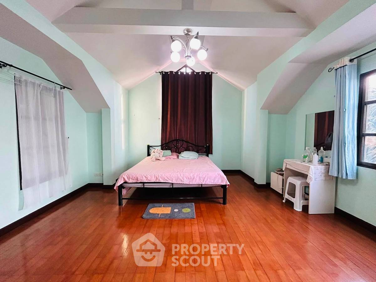 รูป บ้าน 3 ห้องนอน ขนาด 650 ตร.ม. ขายย่านพัทยาตะวันออก (ID 3452426) - รูปที่ 5/18