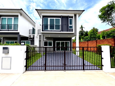 เช่าบ้านเดี่ยว วัดสุวรรณประดิษฐ์ (วัดช่างคำน้อย) : 🏡✨ บ้านเช่าแปลงมุม Rare Item! ศุภาลัย เบลล่า ดอนแก้ว แม่ริม | บิวท์อินสวยทั้งหลัง มีสนามหญ้าส่วนตัว เงียบสงบ เป็นส่วนตัวสุด ๆ บ้านแบบนี้ปล่อยเช่าไว!