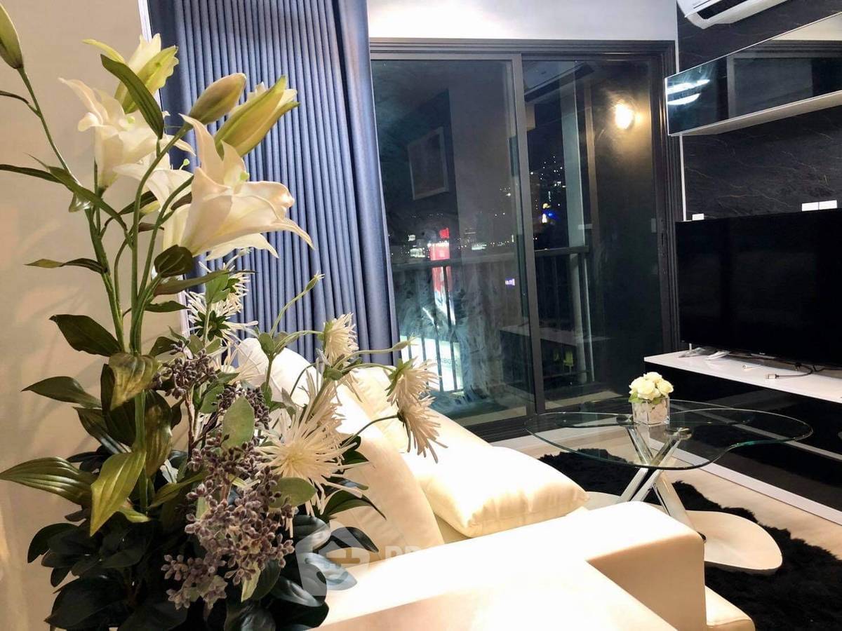 picture 2-BR Condo At Life One Wireless Near BTS Phloen Chit (ID 568710) - 5/9