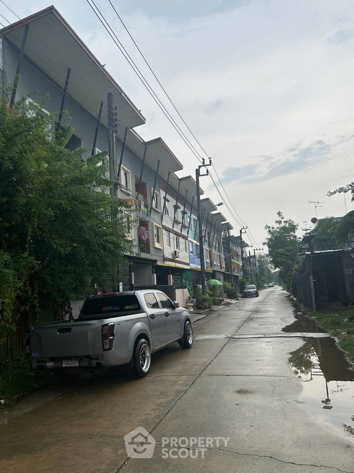 รูป ทาวน์เฮ้าส์ 4 ห้องนอน พื้นที่ 382 ตร.ม. ขายในประเวศ กรุงเทพฯ (ID 3453759) - รูปที่ 22/25