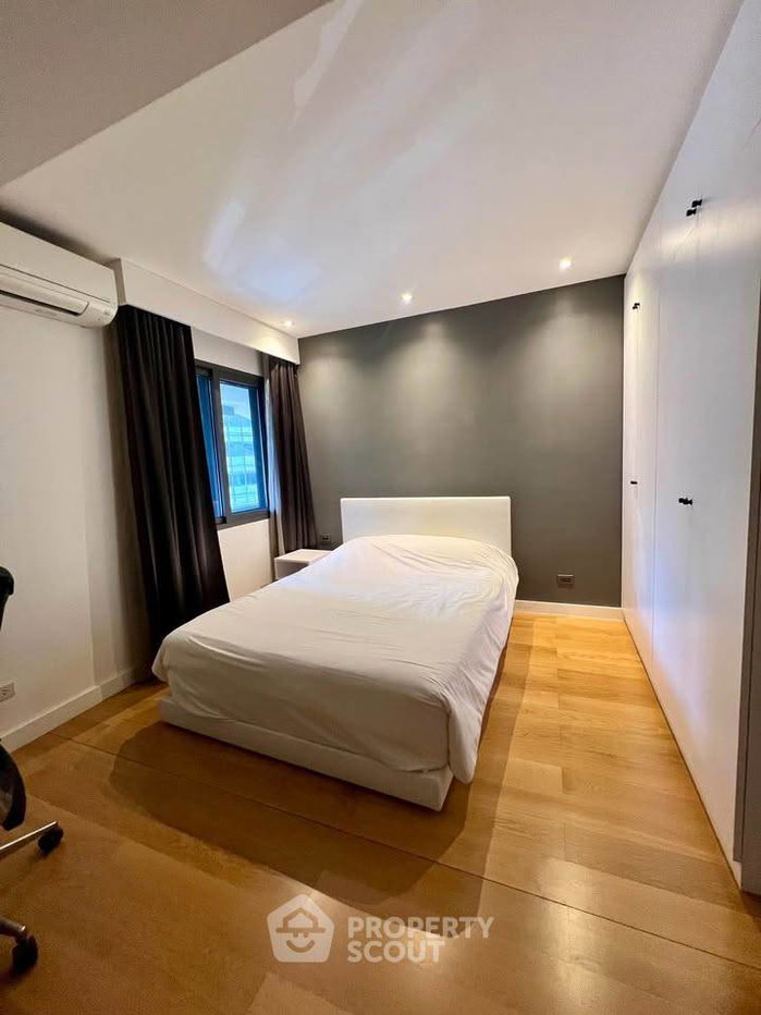 รูป คอนโด 3 ห้องนอน 191 ตร.ม. Royal Castle Sukhumvit ใกล้ BTS พร้อมพงษ์ (ID 3451019) - รูปที่ 9/16