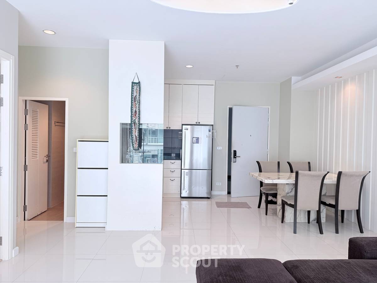 picture 2-BR Condo at The Fourwings Residence in Hua Mak (ID 3373332) - 6/14