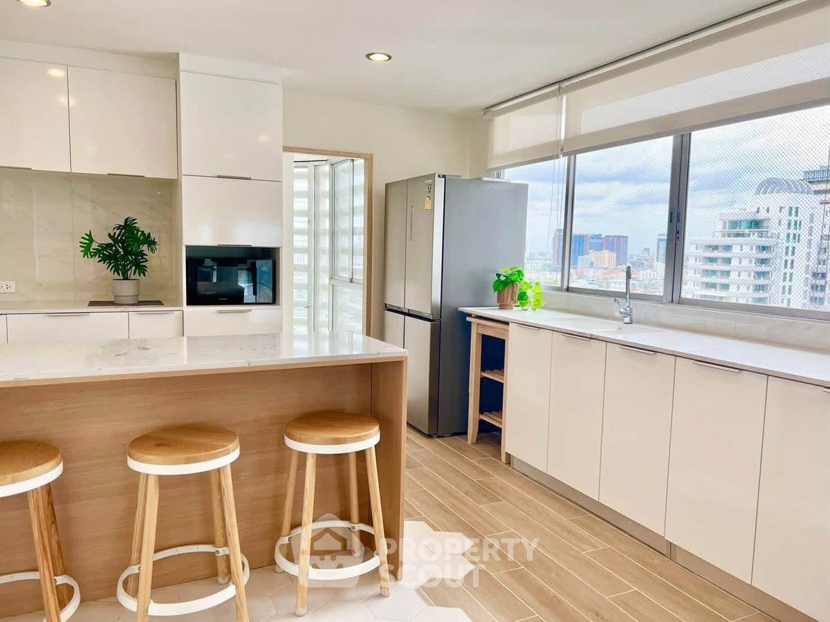 รูป ห้อง 4 ห้องนอน ขนาด 295 ตร.ม. ชั้น 20 La Cascade Condominium ใกล้ BTS เอกมัย (ID 3452573) - รูปที่ 23/24